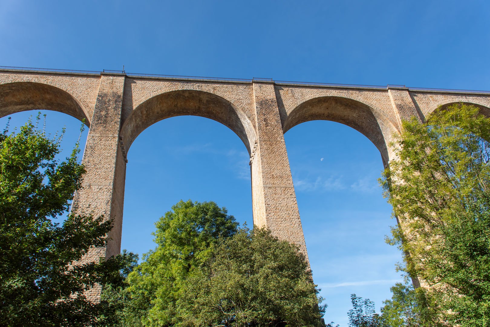 Viaduc de mussy sous dun